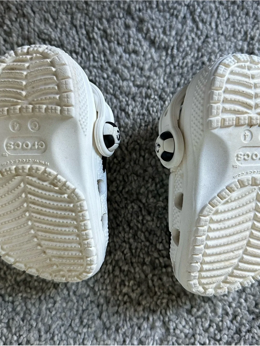 CROCS Soccer Ball - White and Black Size C4